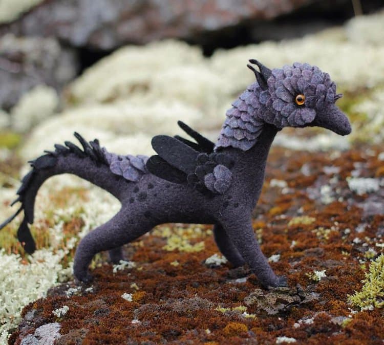 felt-dragons-alena-bobrova-purple-black