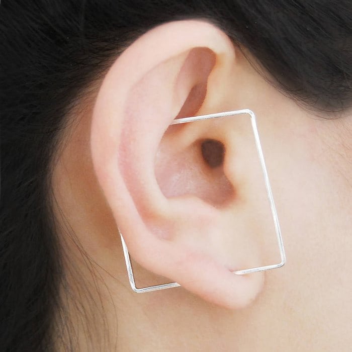 minimalist-earrings-geometric-square through ear illusion
