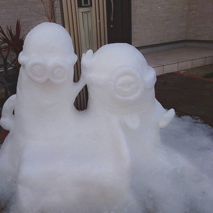 minions japan snow sculpture