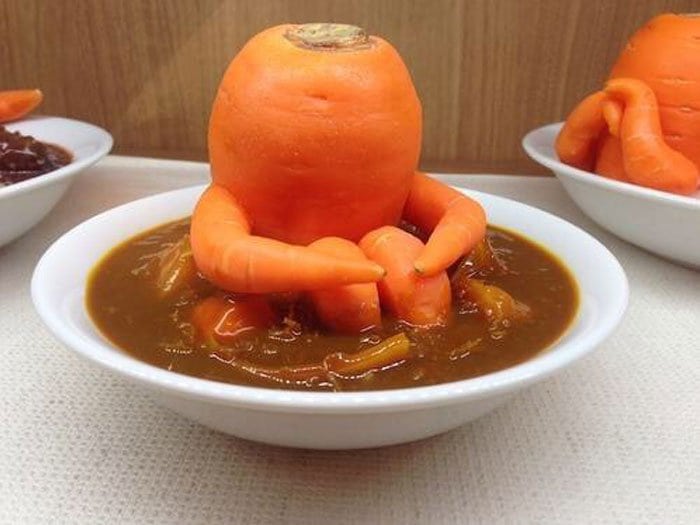 oddly-shaped-fruit-vegetables-carrot-with-body