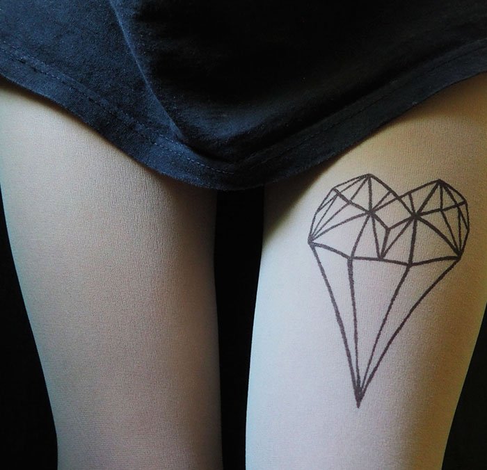 tattoo-tights diamond heart