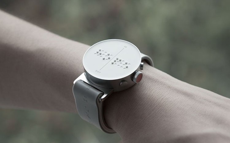 braille watch