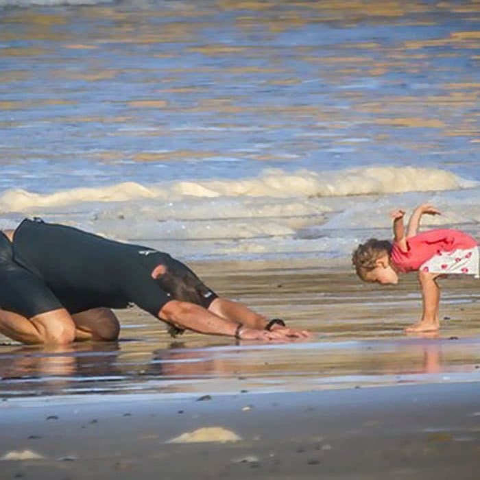 chris hemsworth best dad like father like daughter