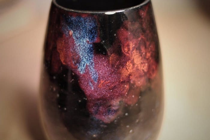 galaxy-inspired-ceramics close up pattern