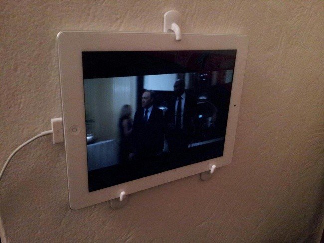 alternative uses hooks tablet wall