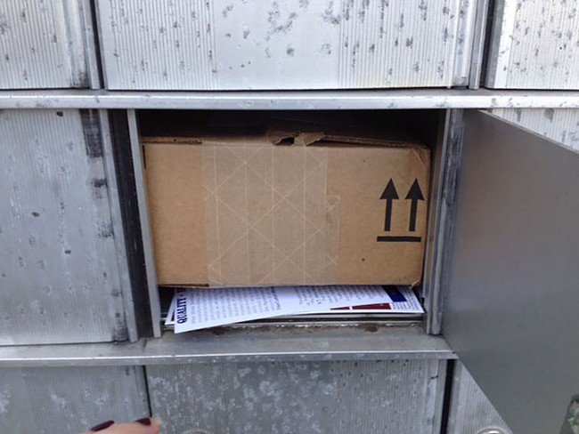 box mailbox