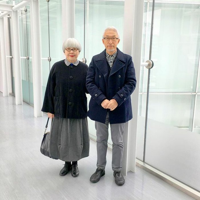 couple matching outfits grey bottoms