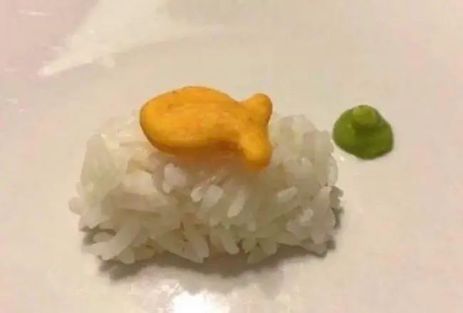 fish sushi