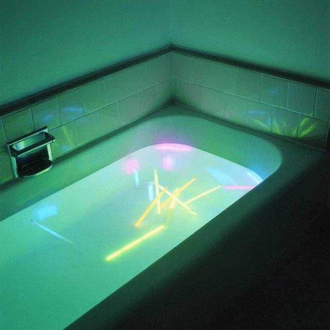 glow sticks in the bath