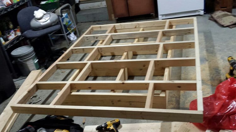 levitating bed frame put together