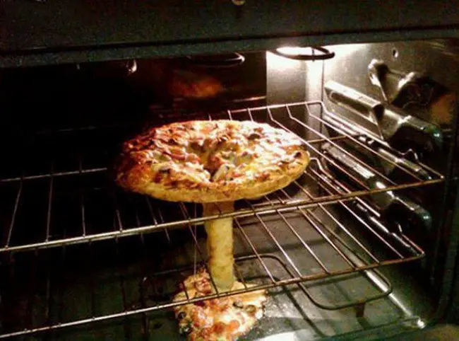 nuclear pizza