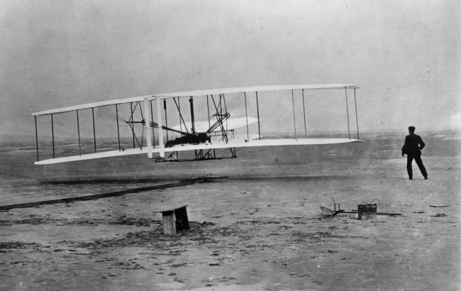 rare historical photographs first flight