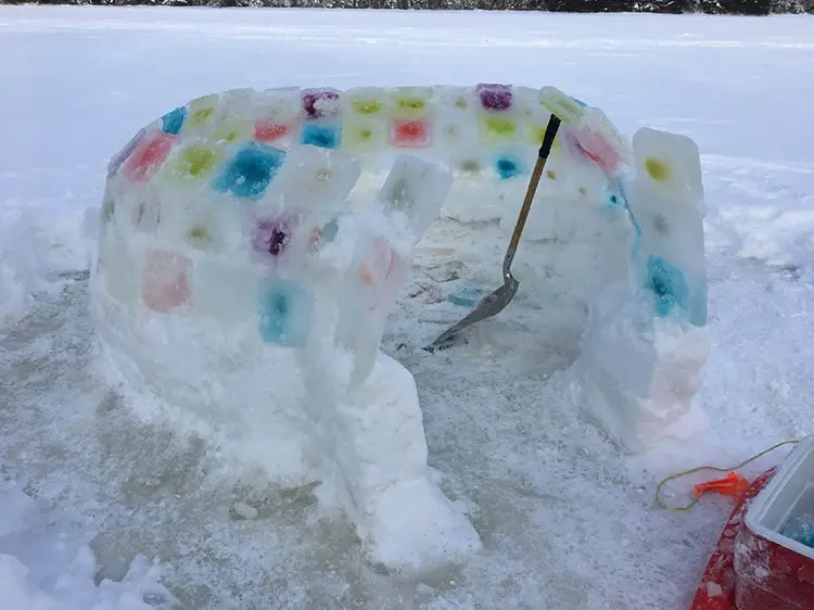 building an igloo shovel for support