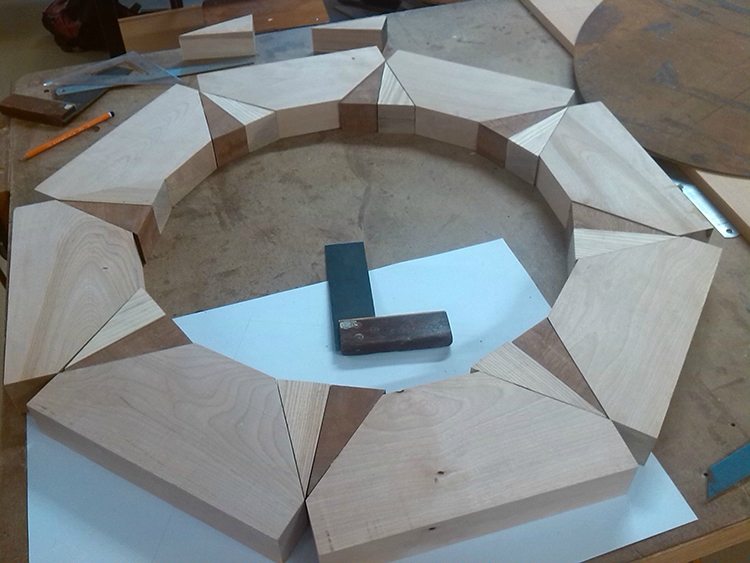 compass table assembly