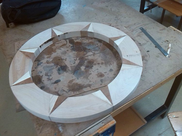 compass table clamped 2 halves together