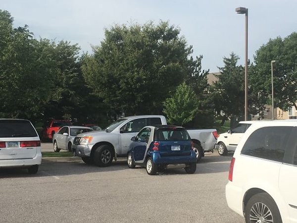 smart car blocking other car in