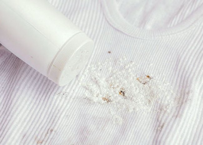 Ingenious Tricks For Your Clothes talcum powder greasy stains