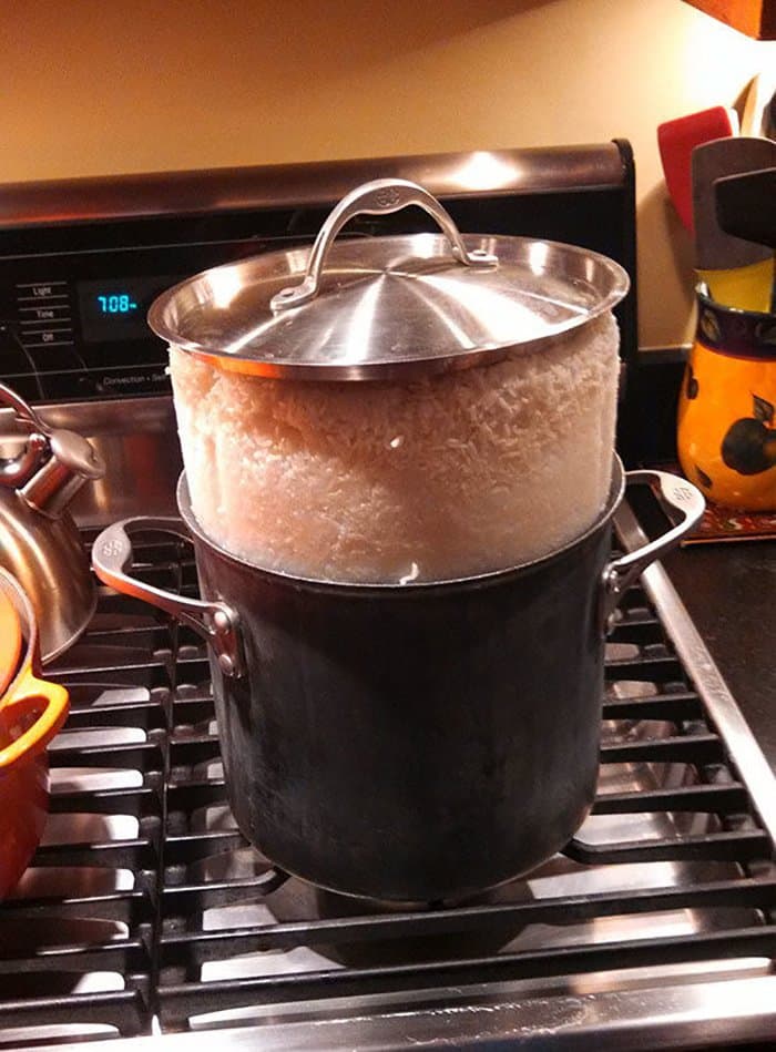 hilarious kitchen fails rice rising out of pot