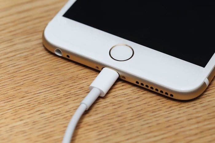 things youve been doing wrong charging your phone