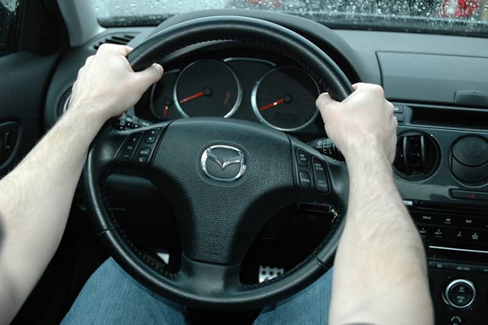 things youve been doing wrong steering wheel