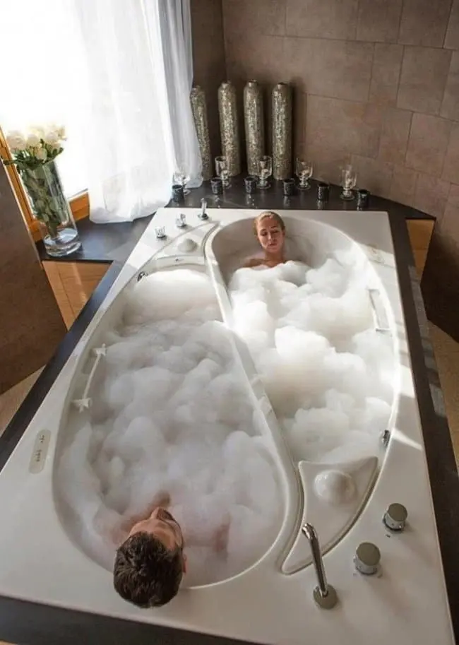 Luxurious Bath Tubs bath tub for two