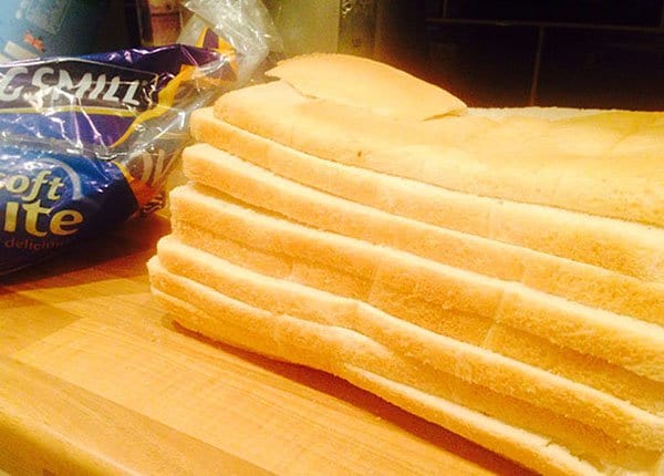 Times People Lost The Food Lottery bread sliced the wrong way