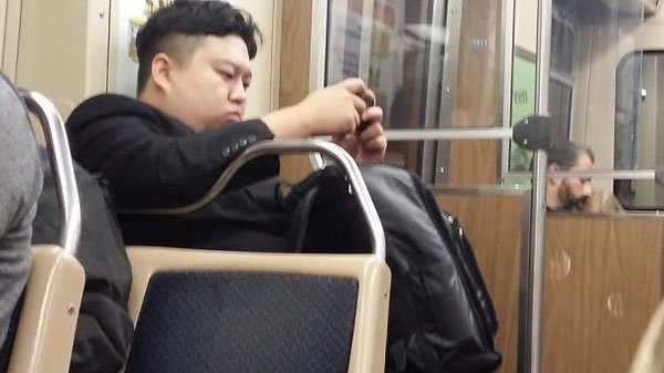 Weirdest People Ever Spotted On The Subway kim jong un