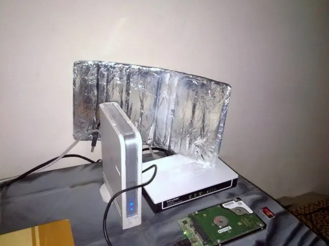Aluminum Foil Life Hacks improve wifi signal