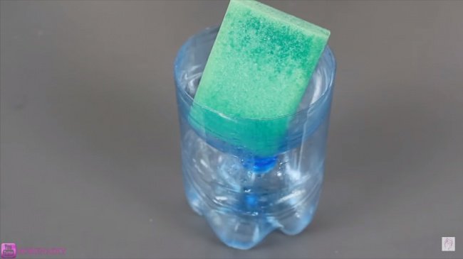 Ideas For Reusing Plastic Bottles sponge holder