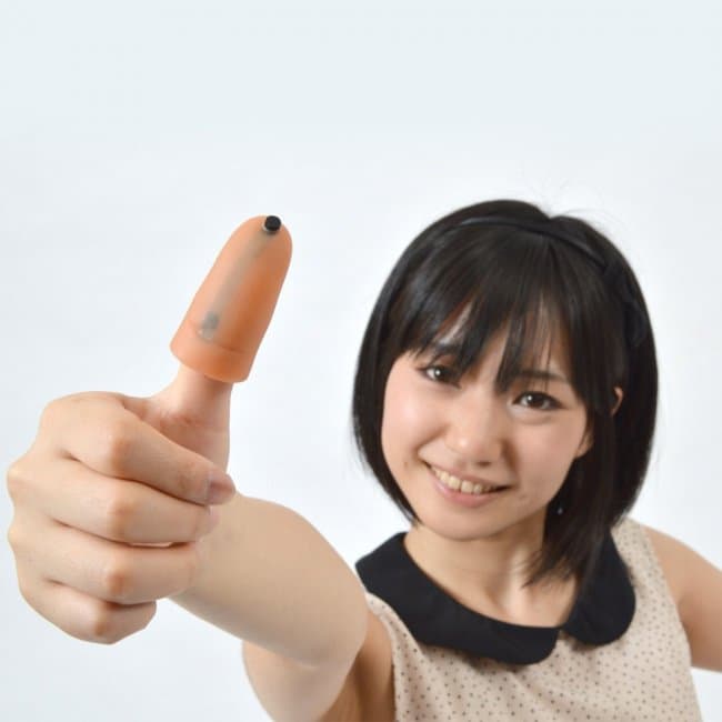 Ingeniously Weird Gadgets thumb extender