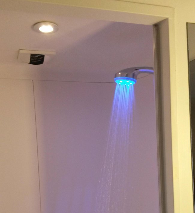 Inventions For Your Home light up temperature shower head