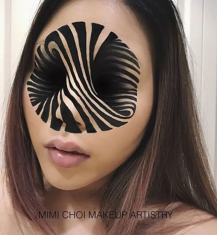 Optical Illusions With Makeup eyes missingOptical Illusions With Makeup eyes missing