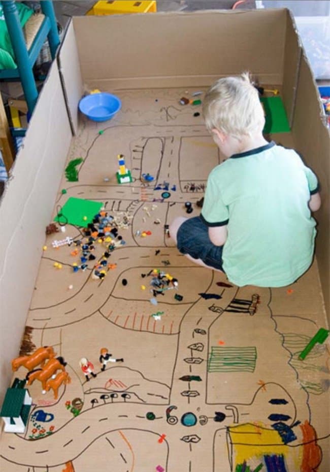 Ways To Keep Your Kids Entertained cardboard city