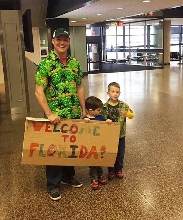 Airport Pick Up Signs welcome to florida