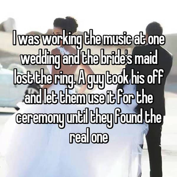 Awkward Wedding Incidents lost the ring