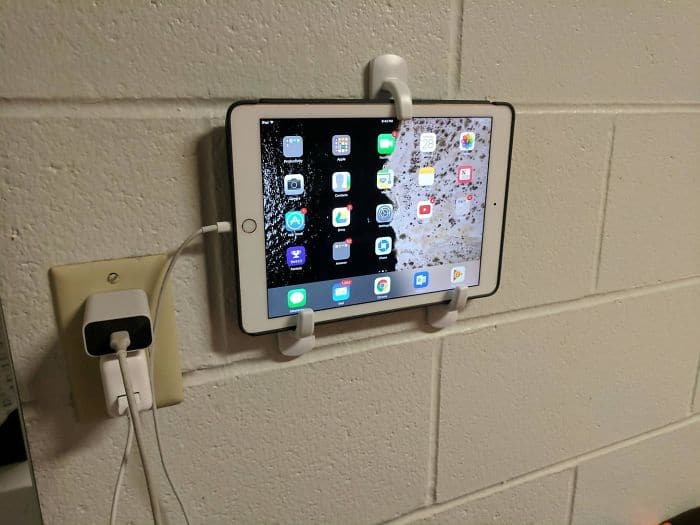 Genius Life Hacks hooks ipad