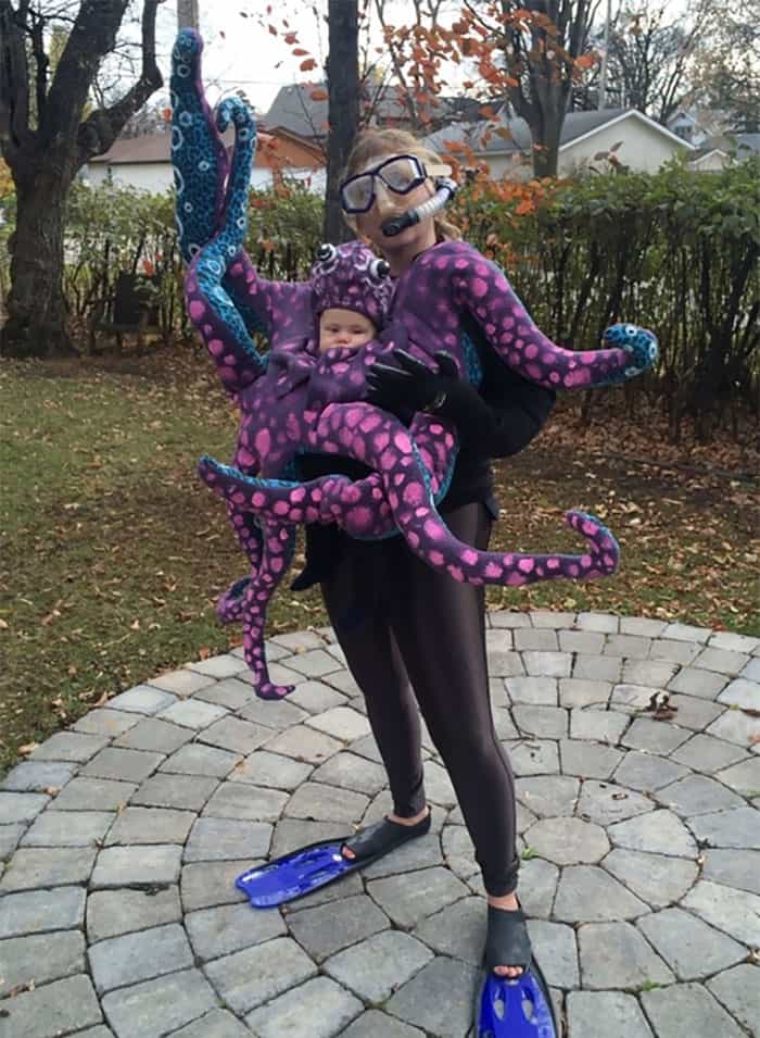 Halloween Costume Ideas For Parents With Baby Carriers octopus