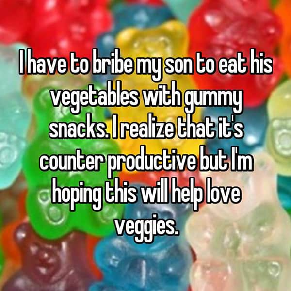 Parents Confess The Bribes They Use gummy snacks