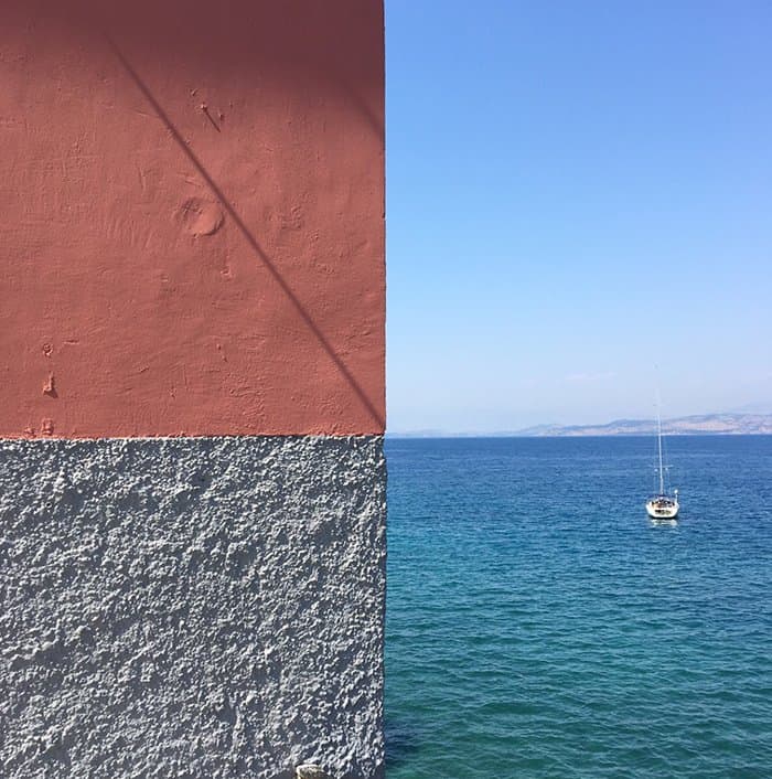 Things That Line Up Perfectly one photo 4 pieces