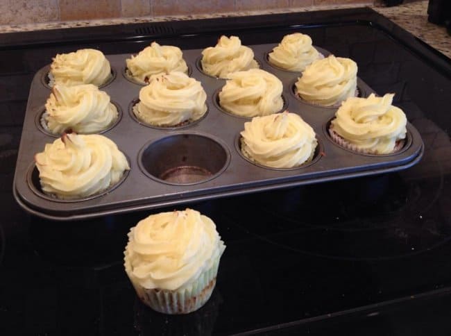 Why Moms Are The Best mashed potato and meatloaf cupcakes