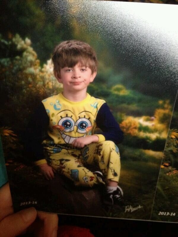 parents-are-posting-their-most-epic-fails mixed up pyjama day with picture day