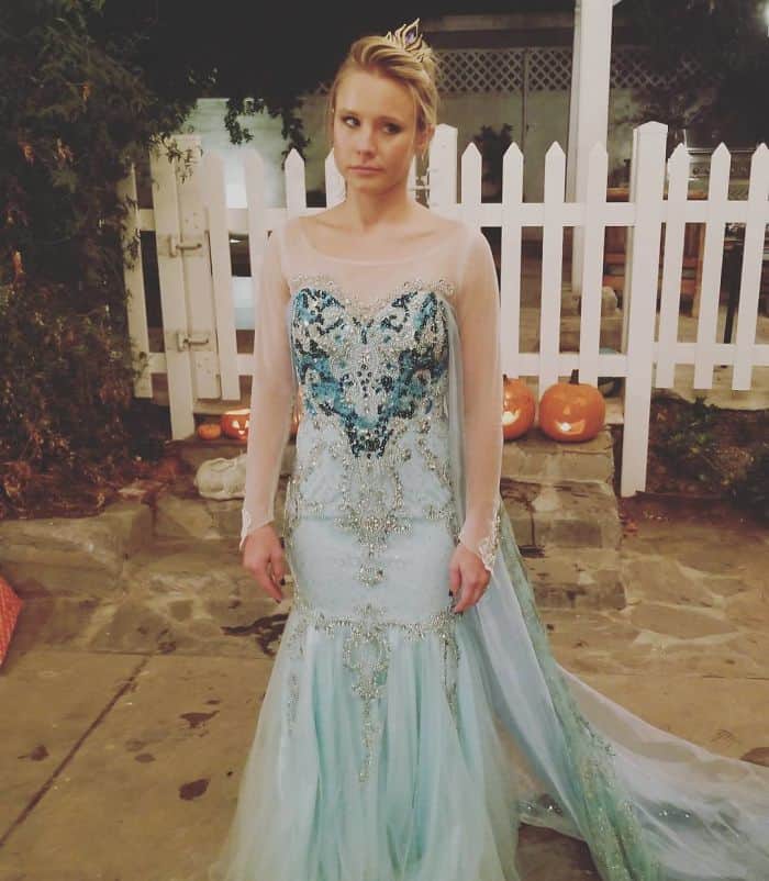 Celebrity Halloween Costumes kristen bell elsa