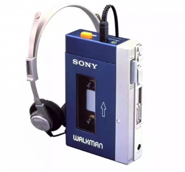 Things From The 90's sony walkman