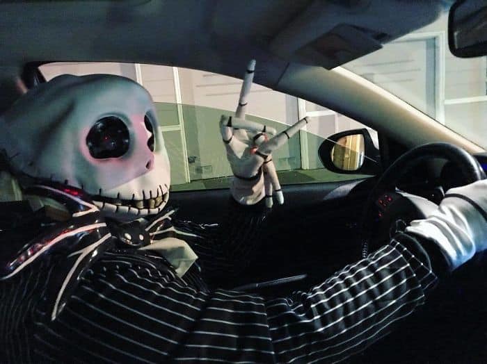 Uber Drivers Surprised Their Customers dressed for halloween