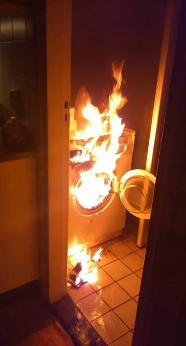 People Whom Fortune Did Not Favor washing machine on fire