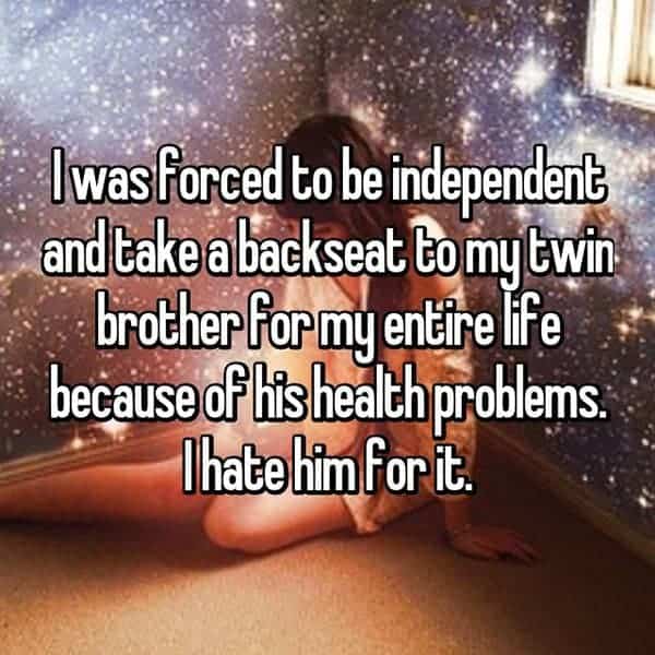 Reasons That Twins Hate Each Other health problems