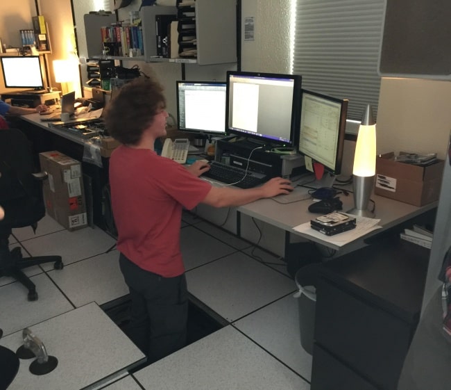 People Whose Creativity Knows No Bounds standing desk