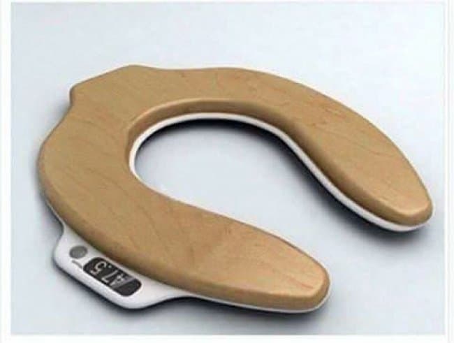 Times People Received Weird Stuff toilet seat weight