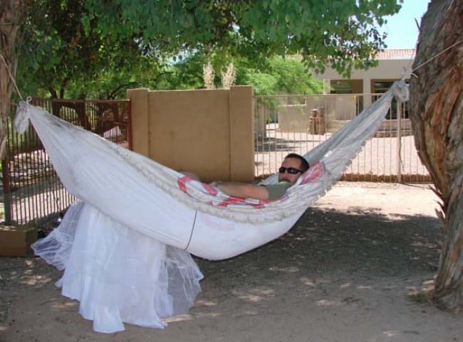 wedding_dress_turned_into_hammock