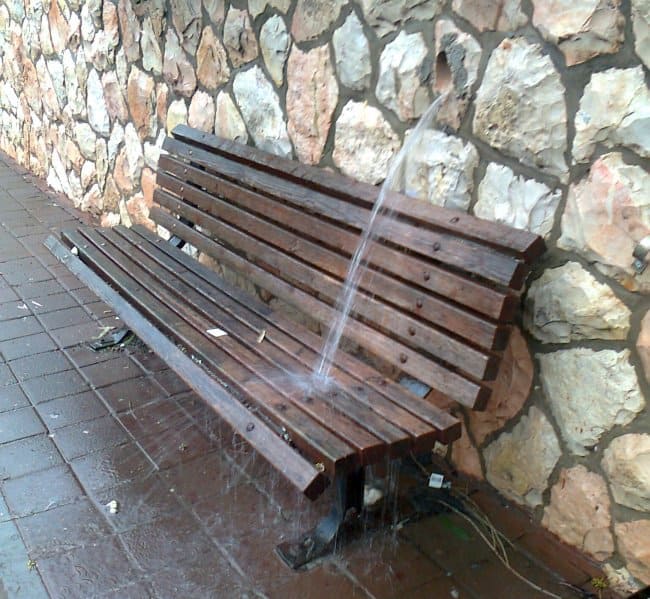 bench-shower